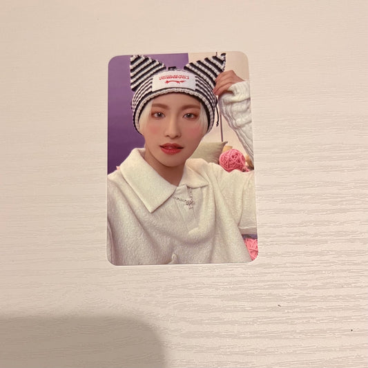 ATEEZ - SEONGHWA SNOWMAN FACTORY PHOTOCARD