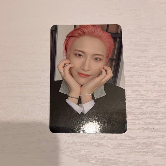 ATEEZ - SEONGHWA ZERO: FEVER EPILOGUE SYNNARA PHOTOCARD