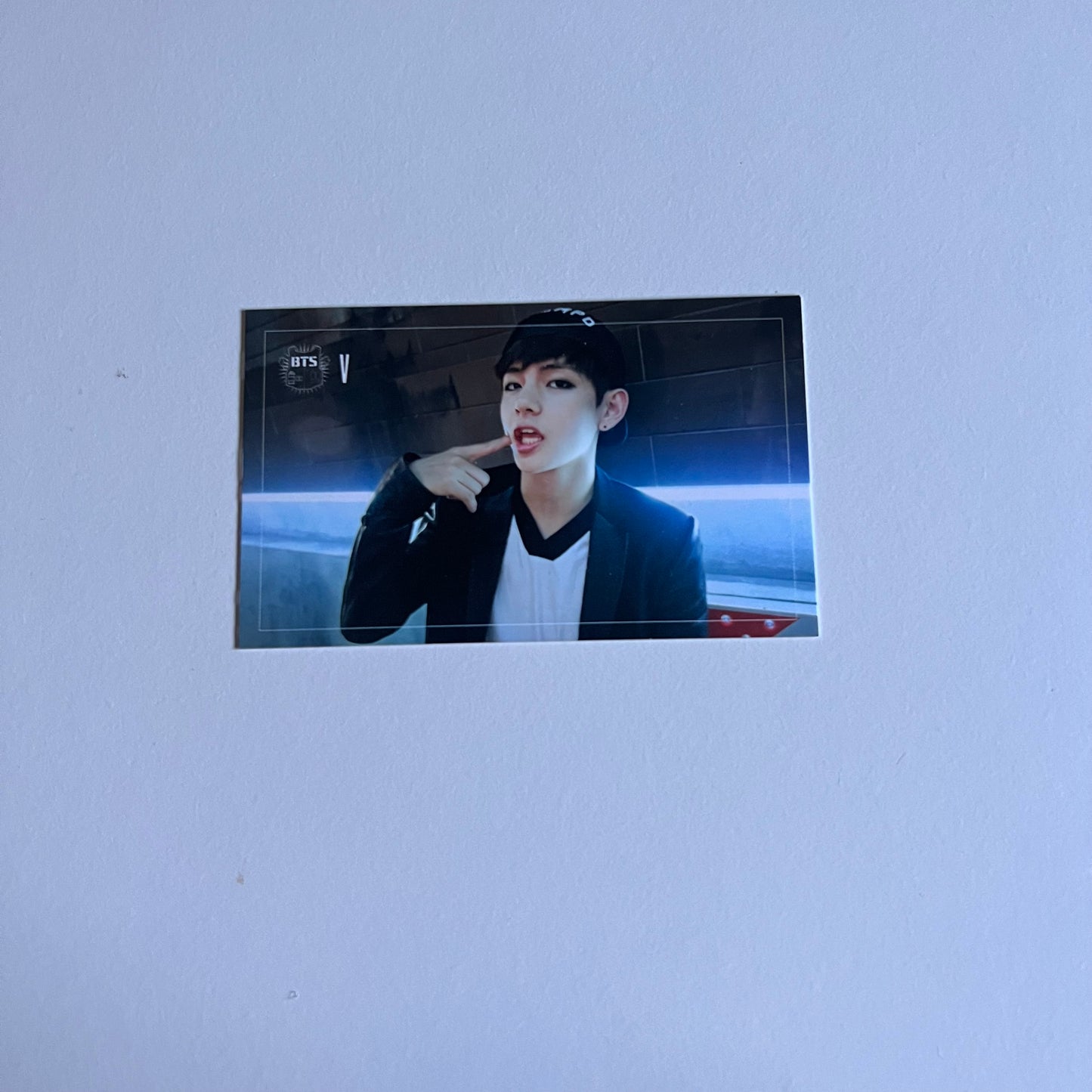 BTS - V DARK & WILD PHOTOCARD