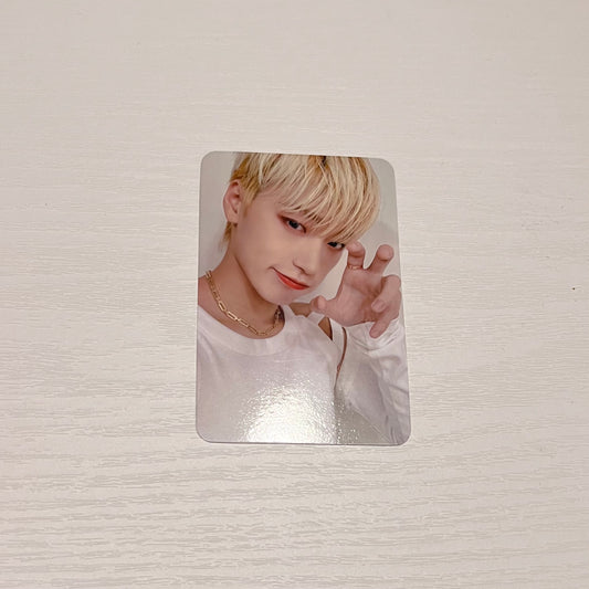 ATEEZ - SAN THE WORLD: MOVEMENT APPLE MUSIC PHOTOCARD