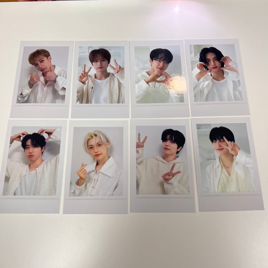 STRAY KIDS - SEASONS GREETINGS MUSIC PLANT POLAROID